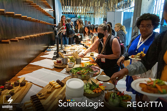 Get Social and Be Bold with ScienceLogic — Happy Hour + LI Headshot Studio-78