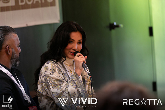 Navigating Hustle -Wellness and Thrive Cultures — Supported by Vivid Presents-19