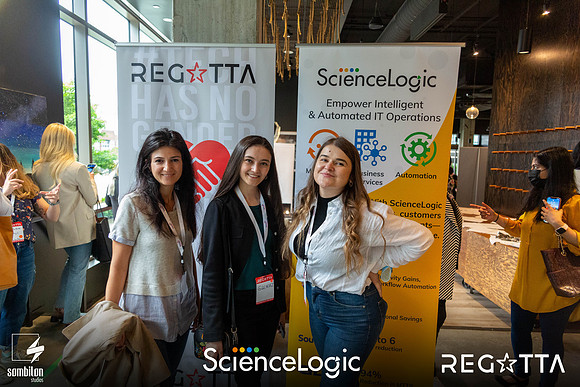 Get Social and Be Bold with ScienceLogic — Happy Hour + LI Headshot Studio-5