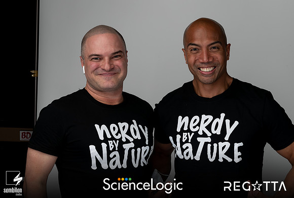 Get Your LI Headshot — Supported by ScienceLogic-62