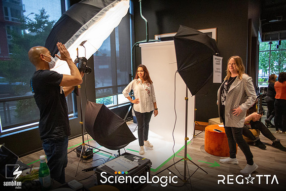 Get Your LI Headshot — Supported by ScienceLogic-8
