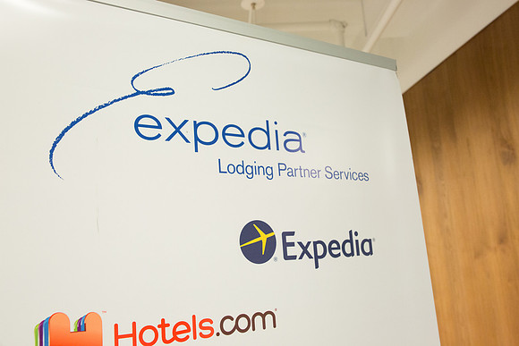 expedia  - WIT REGATTA - SOMBILON STUDIOS-3