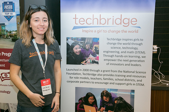 2 - techbridge- Wit Booths - SOMBILON STUDIOS