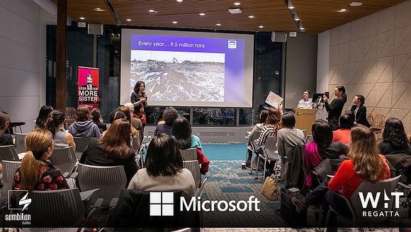 Pitch Night-Batten the Hatches - #VANWIT19-4927