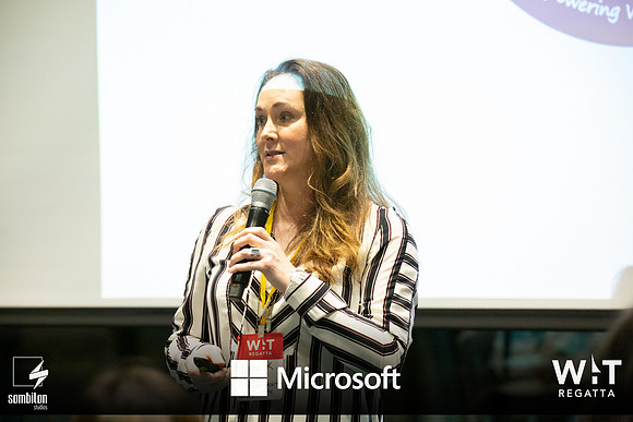 Pitch Night-Batten the Hatches - #VANWIT19-40531