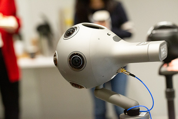 Experience a new reality - #VANWIT19-25375