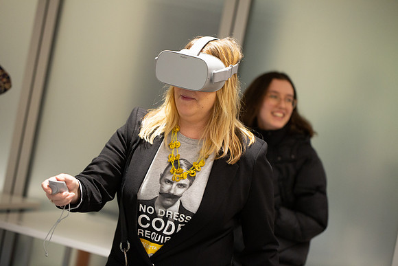 Experience a new reality - #VANWIT19-25487