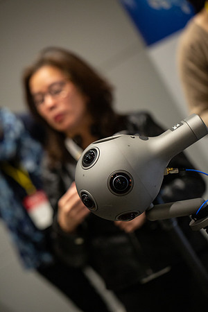 Experience a new reality - #VANWIT19-25472