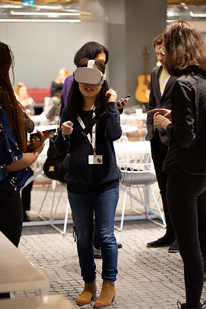 Experience a new reality - #VANWIT19-25564