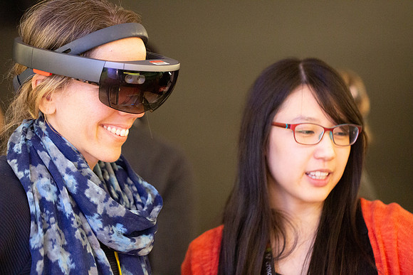 Experience a new reality - #VANWIT19-25583