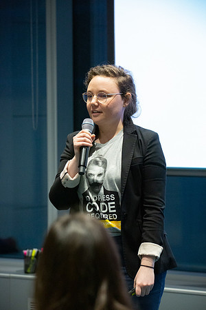 Pitch Night-Batten the Hatches - #VANWIT19-40447