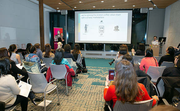 Pitch Night-Batten the Hatches - #VANWIT19-4912
