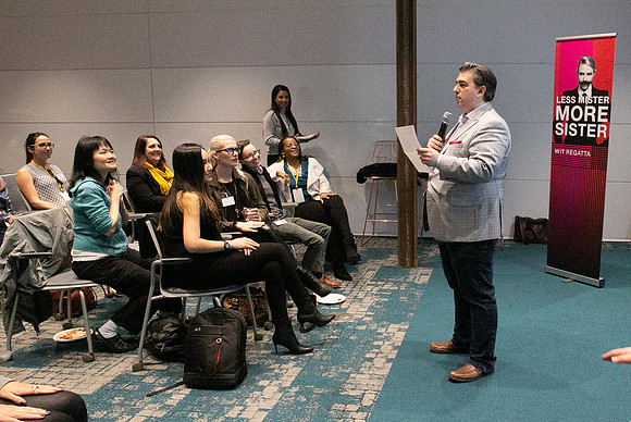 Pitch Night-Batten the Hatches - #VANWIT19-4992