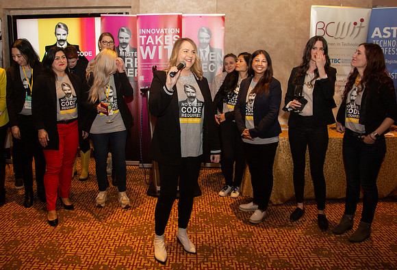 The MotherSHIP MAIN EVENT - #VANWIT19-3872