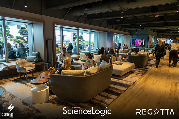 Get Social and Be Bold with ScienceLogic — Happy Hour + LI Headshot Studio-114