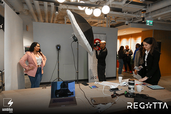 Linked in Headshots - Sombilon Studios-7