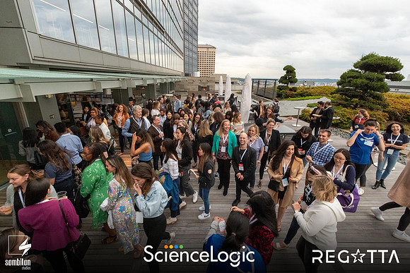 Get Social and Be Bold with ScienceLogic — Happy Hour + LI Headshot Studio-118
