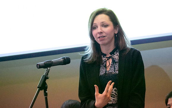 Debiasing AI In A Changing World — Sponsored by NEU - #VANWIT20-13