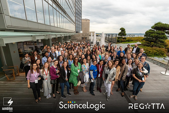Get Social and Be Bold with ScienceLogic — Happy Hour + LI Headshot Studio-96