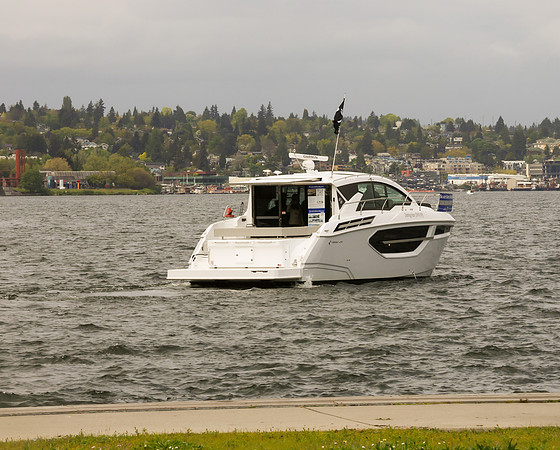 Tech Meets Tides - Modern Boating Experience-26