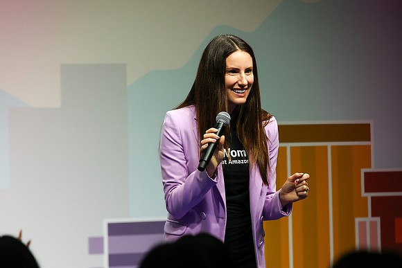 Women at the Helm - Stories of Leadership-3
