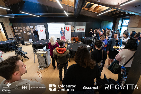 Poker Night - Networking & Navigating the Cards with Women Founders & Funders-8