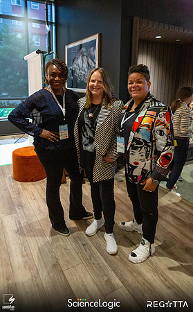 Get Social and Be Bold with ScienceLogic — Happy Hour + LI Headshot Studio-14