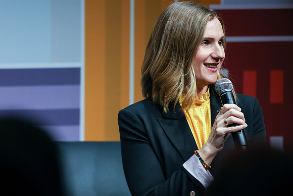Women at the Helm - Stories of Leadership-16
