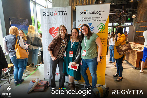 Get Social and Be Bold with ScienceLogic — Happy Hour + LI Headshot Studio-2