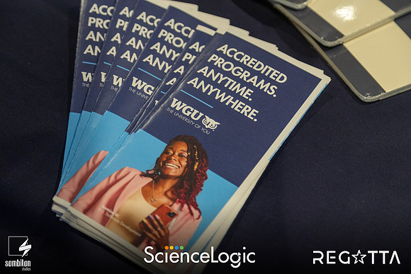Get Social and Be Bold with ScienceLogic — Happy Hour + LI Headshot Studio-82