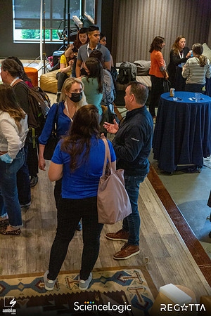 Get Social and Be Bold with ScienceLogic — Happy Hour + LI Headshot Studio-75