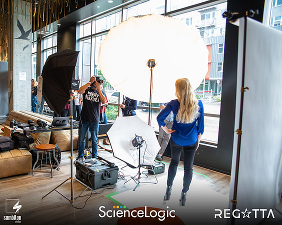 Get Your LI Headshot — Supported by ScienceLogic-1