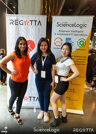 Get Social and Be Bold with ScienceLogic — Happy Hour + LI Headshot Studio-20