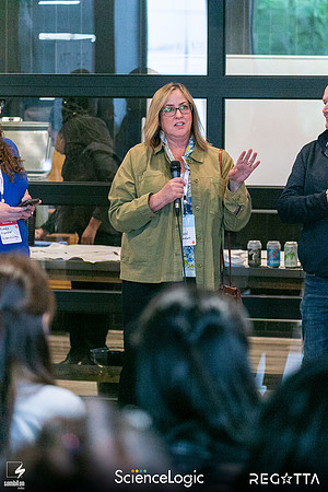 Get Social and Be Bold with ScienceLogic — Happy Hour + LI Headshot Studio-53